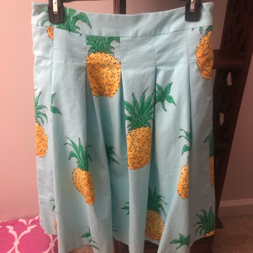 Talbots Light Blue Skirt with Yellow Pineapple Print